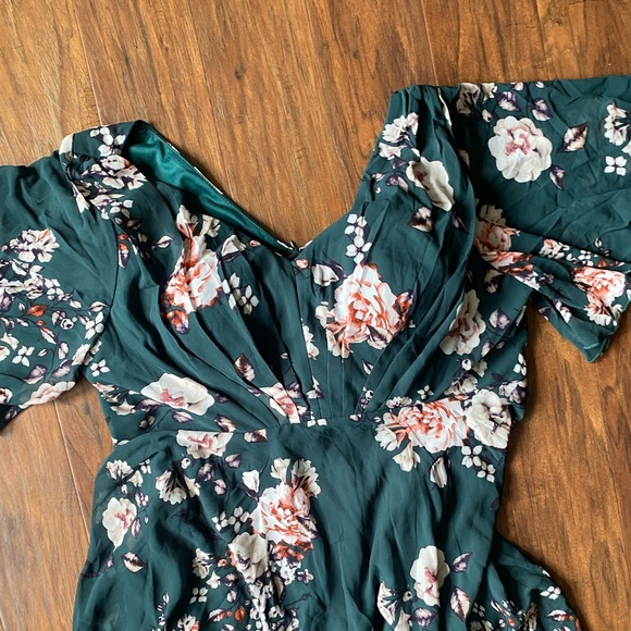 Floral Padded SHEIN Curve Dress - Picture 4 of 9